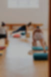 yoga-en-studio-resize_edited.jpg