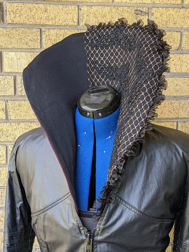 Küçük resim: KobraCast (Worbla's® KobraCast Art)