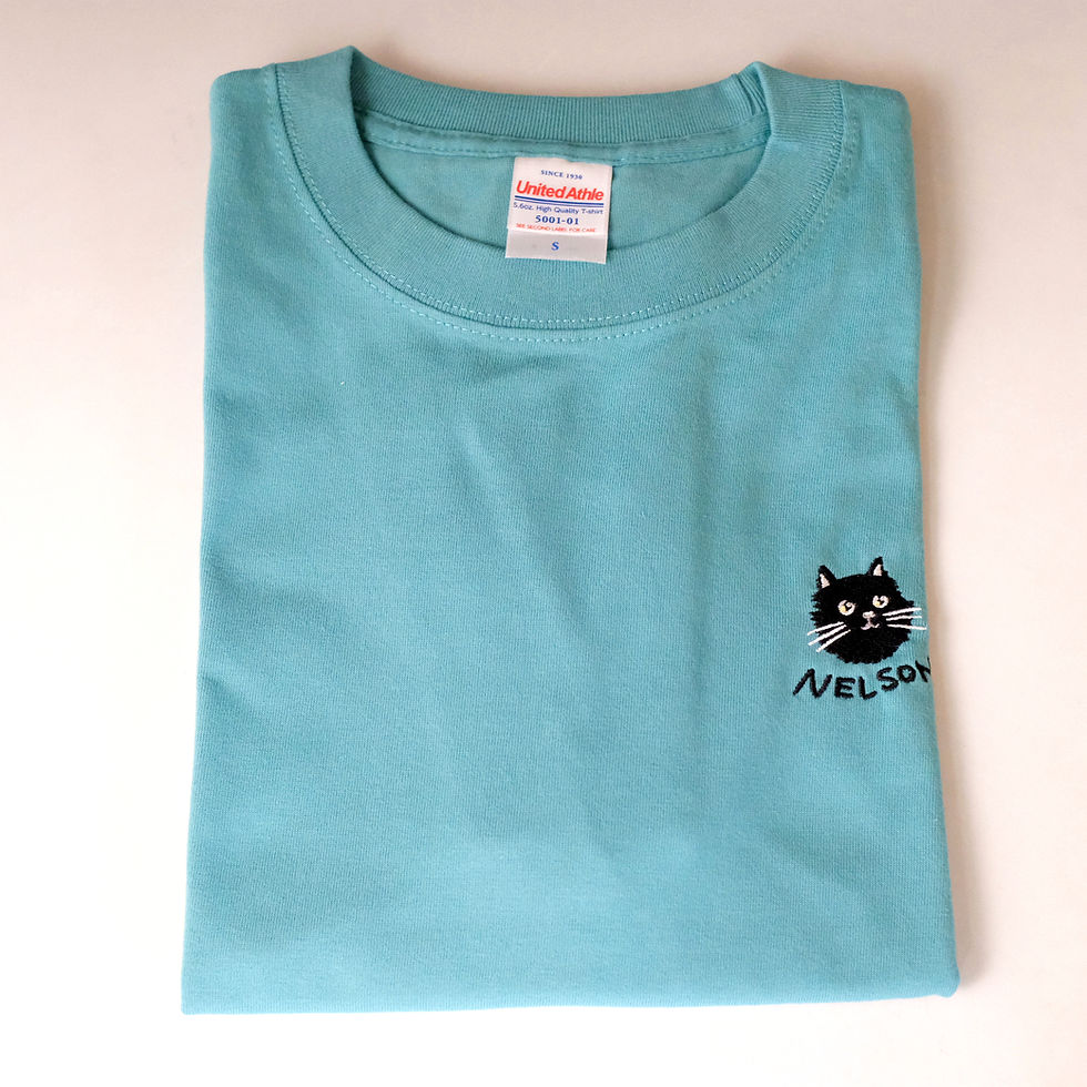 Thumbnail: Round fluffy Nelson embroidered T-shirt