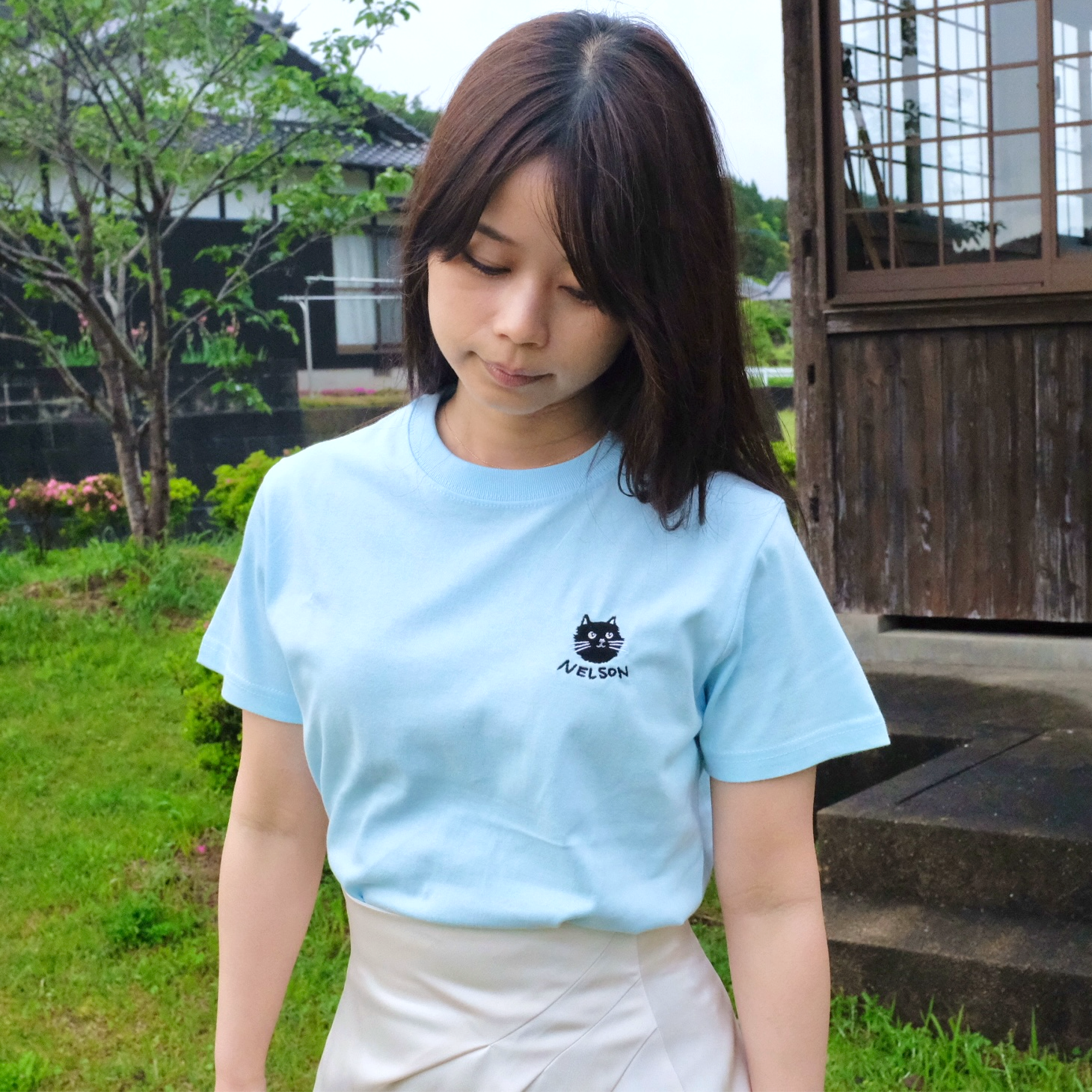 まんまるもふもふネルソン刺繍Tシャツ