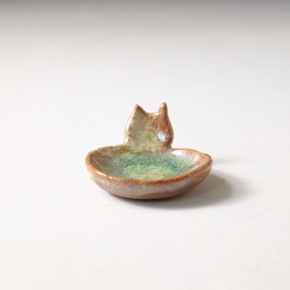 サムネイル： ミニねこだるま皿（5色セット）