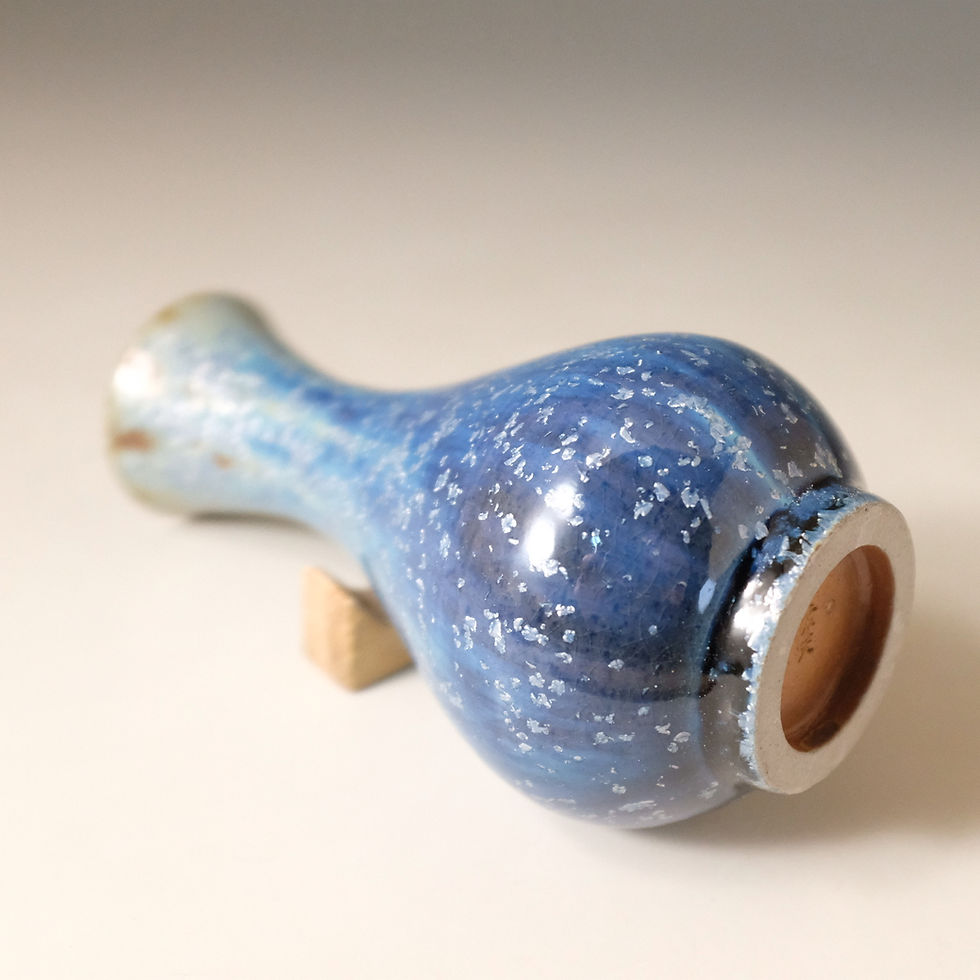 Thumbnail: 小さな春夏銀河の花瓶