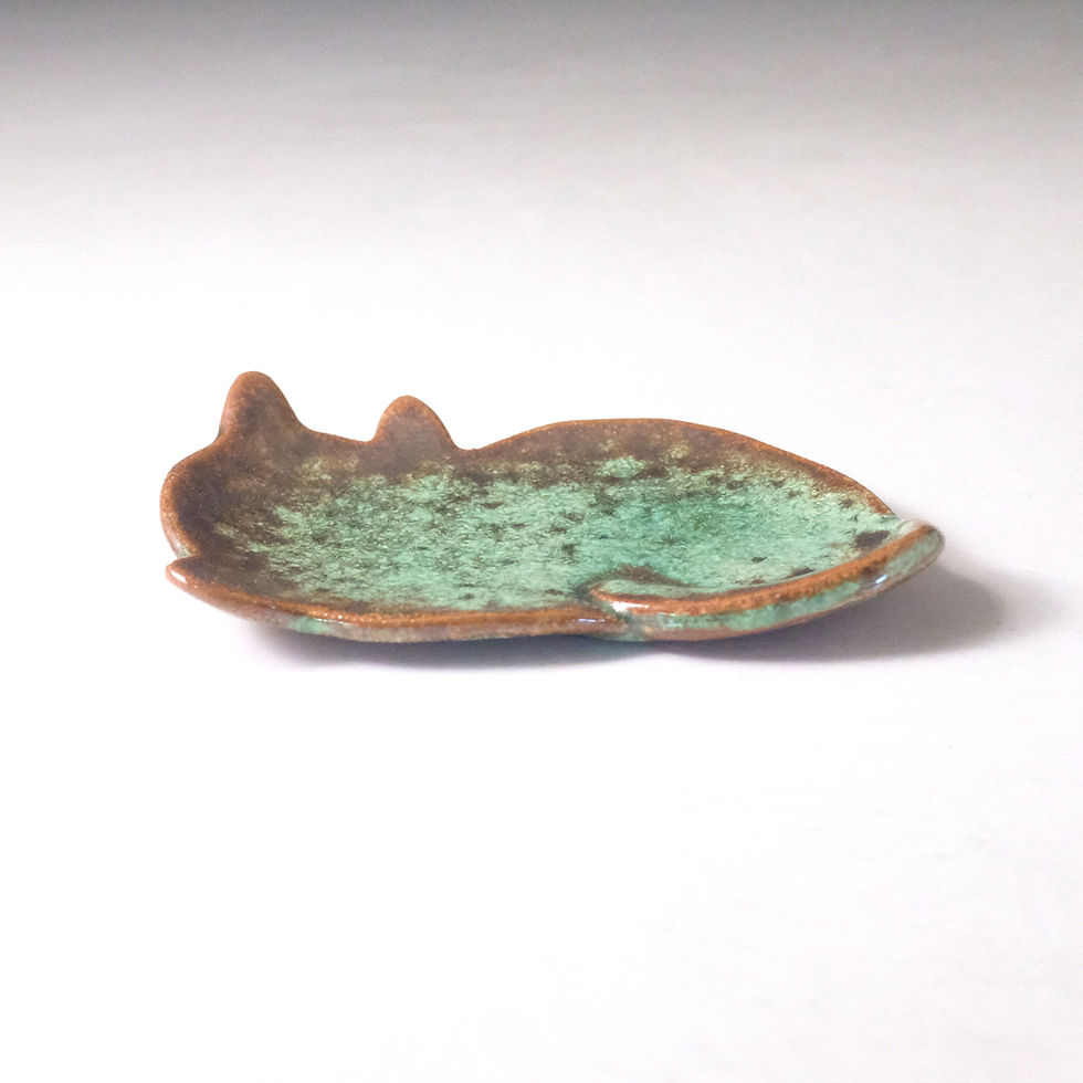 Thumbnail: ねこ皿（小）ネルソンタイプ