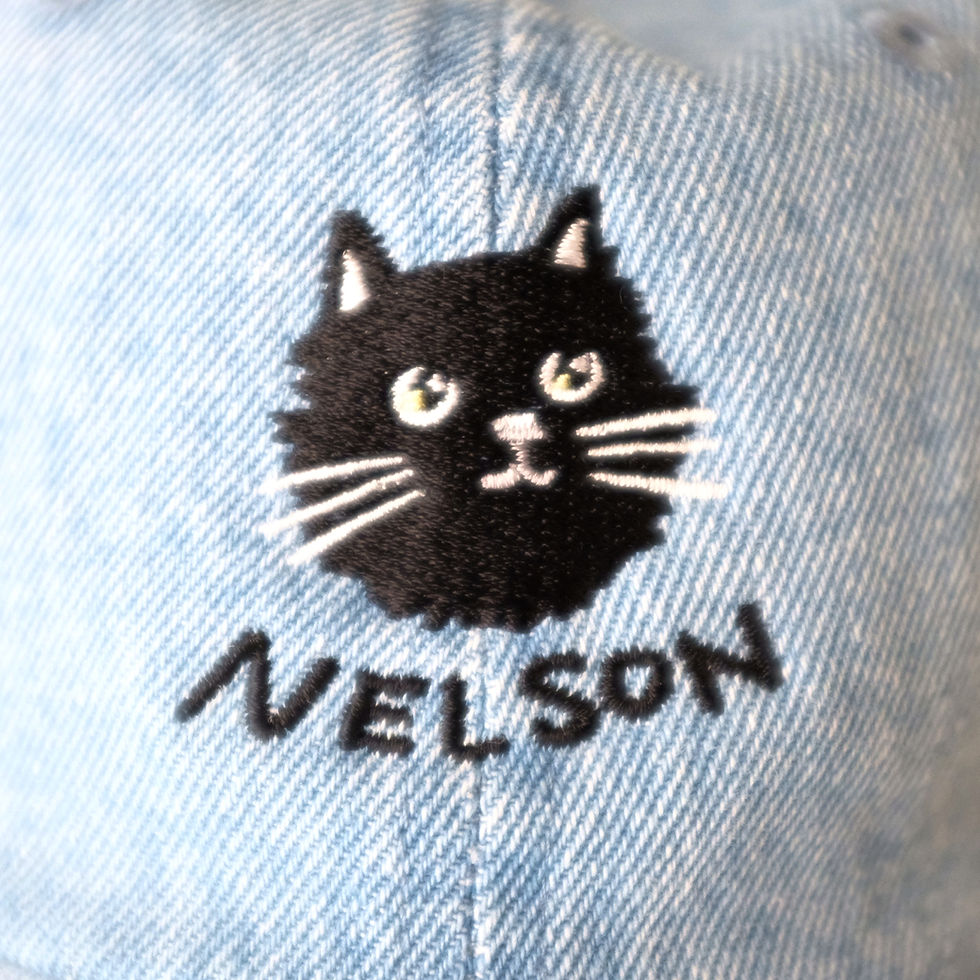 Thumbnail: Overhead supervision: embroidered cap