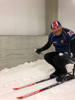 26. Ste Hughes - Para Sking