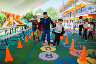 Actividad lúdica en Primaria en Centro Escolar Emma Willard en Chalco Estado de México