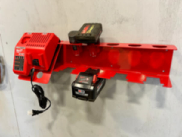 Milwaukee M12 - M18 Battery Storage and Charging Station