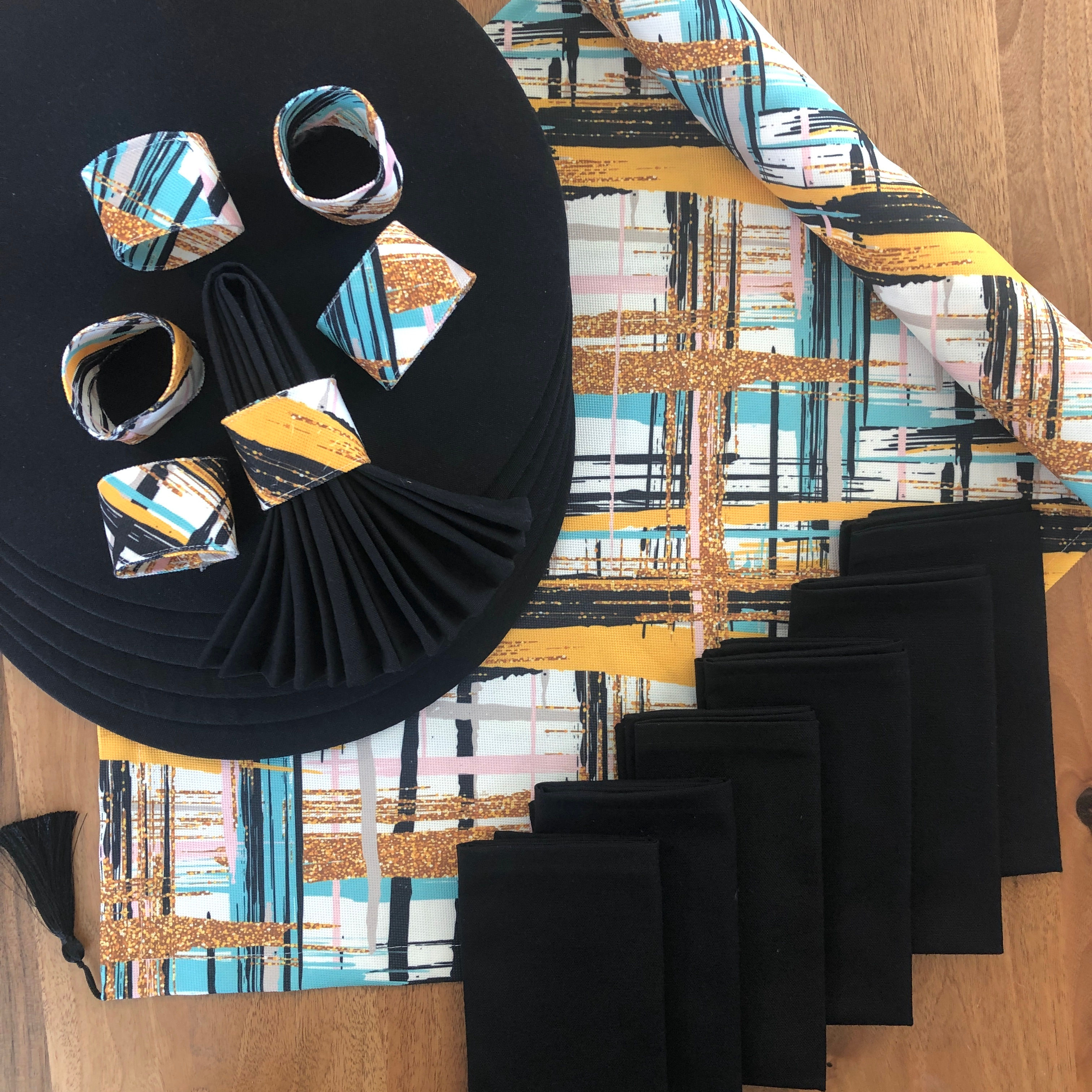 Geometrik Desen Peçete Halkalı Takım