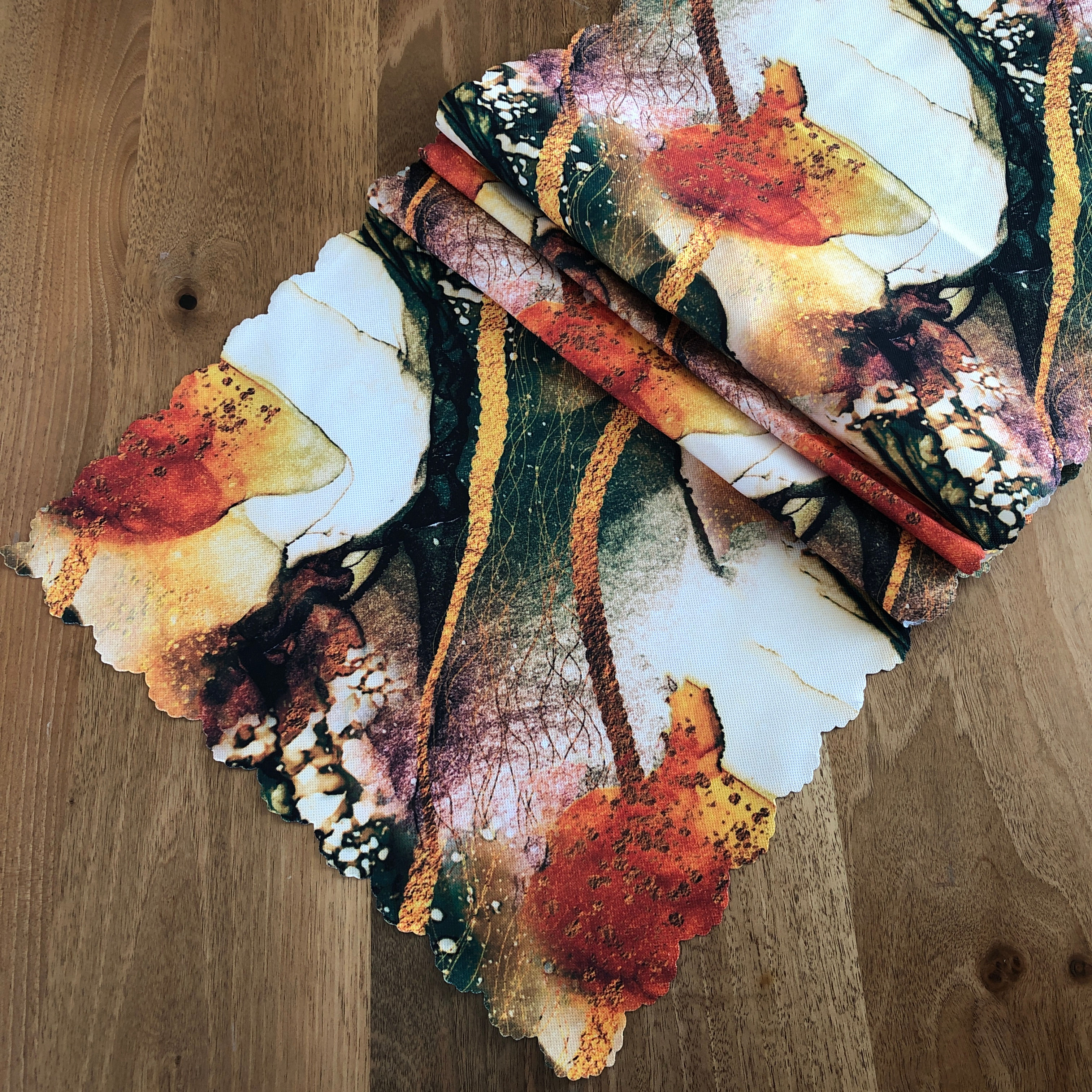 Renkli Mermer Desen Lazer Kesim Runner Örtü