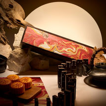 KIMPTON MAA-LAI BANGKOK DEBUTS NEW “DOMINO” MOONCAKE BOX DEPICTING THE PHASES OF CHANGE 