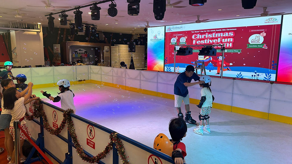 Emcee Singapore - Children enjoyed the ice skating experience with bubbles and colourful lights during the Christmas FestiveFun event @OTH.