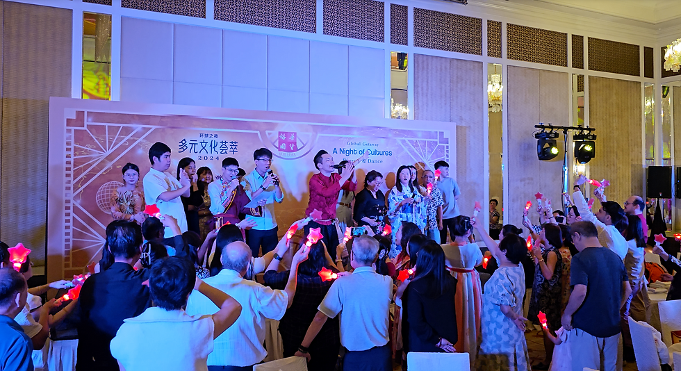 Emcee - Yue Hwa, make some noise! For you are the champions of the night!