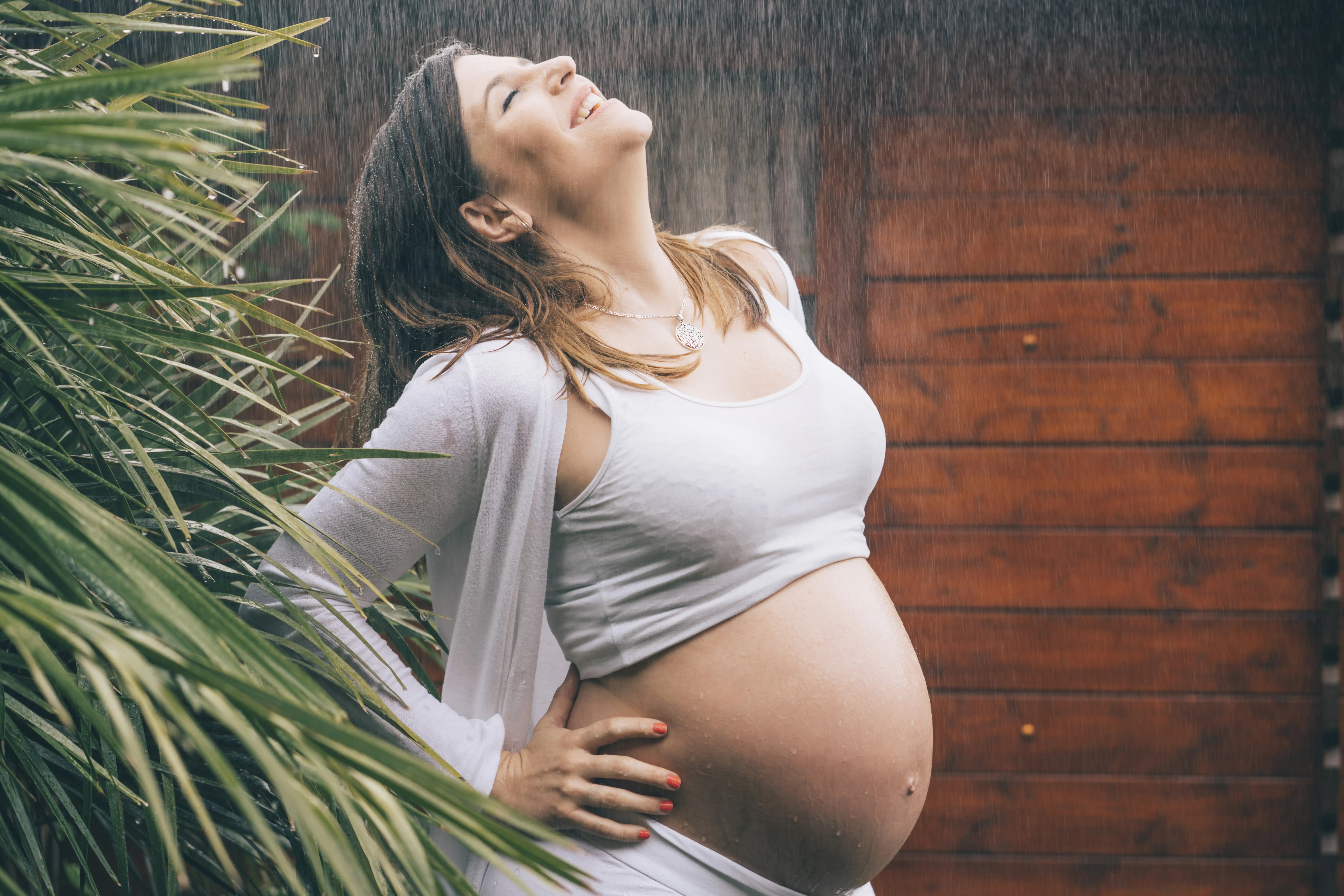 beautiful-pregnant-woman