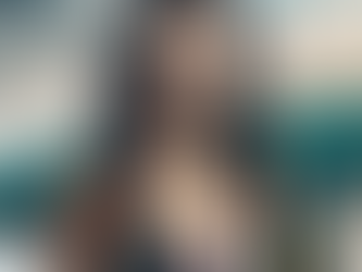 Brittany Mahomes Makes a Splash: Sports Illustrated Swimsuit Rookie Steals the Spotlight Ahead of Su
