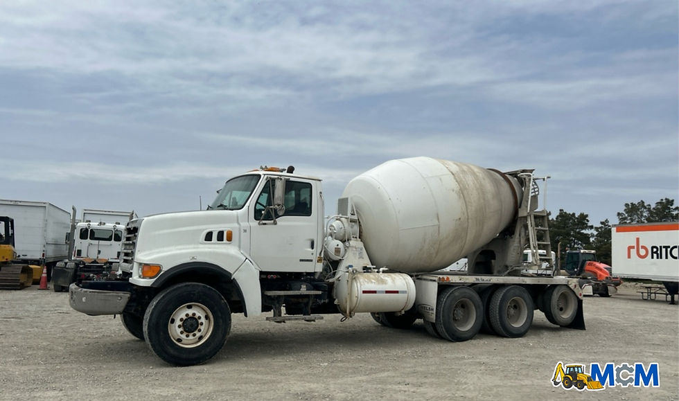 Miniatura: Camión Hormigonera 2004 Sterling L9100 8x4