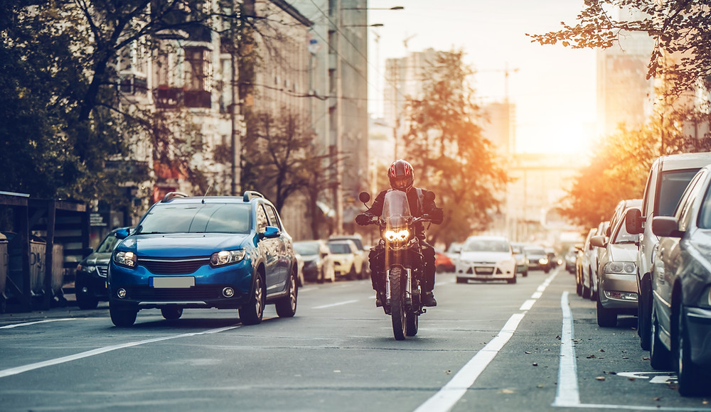 La moto, la voiture et l'accident