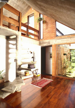 PÉ DIREITO DUPLO- MEZANINO