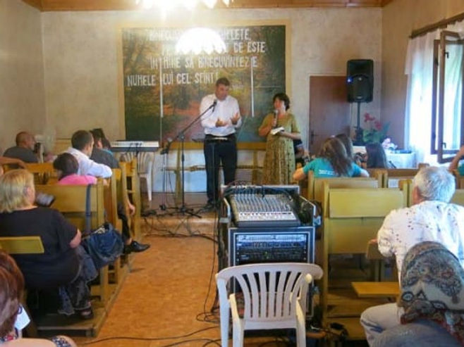 holy-fire-ministries-serbia-2013-16.jpg