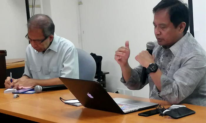 Baculinao, right, and Temario C. Rivera, CenPEG chair