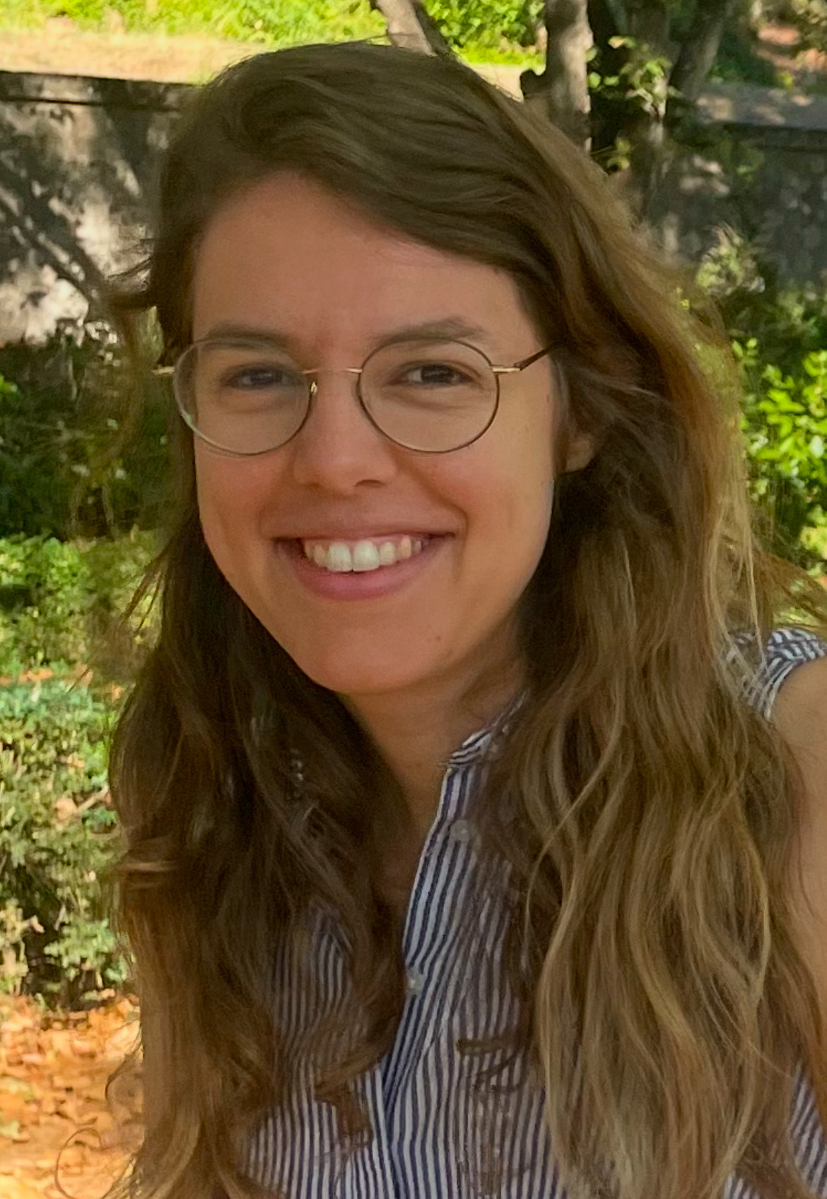 Rachel Funk Headshot.jpg