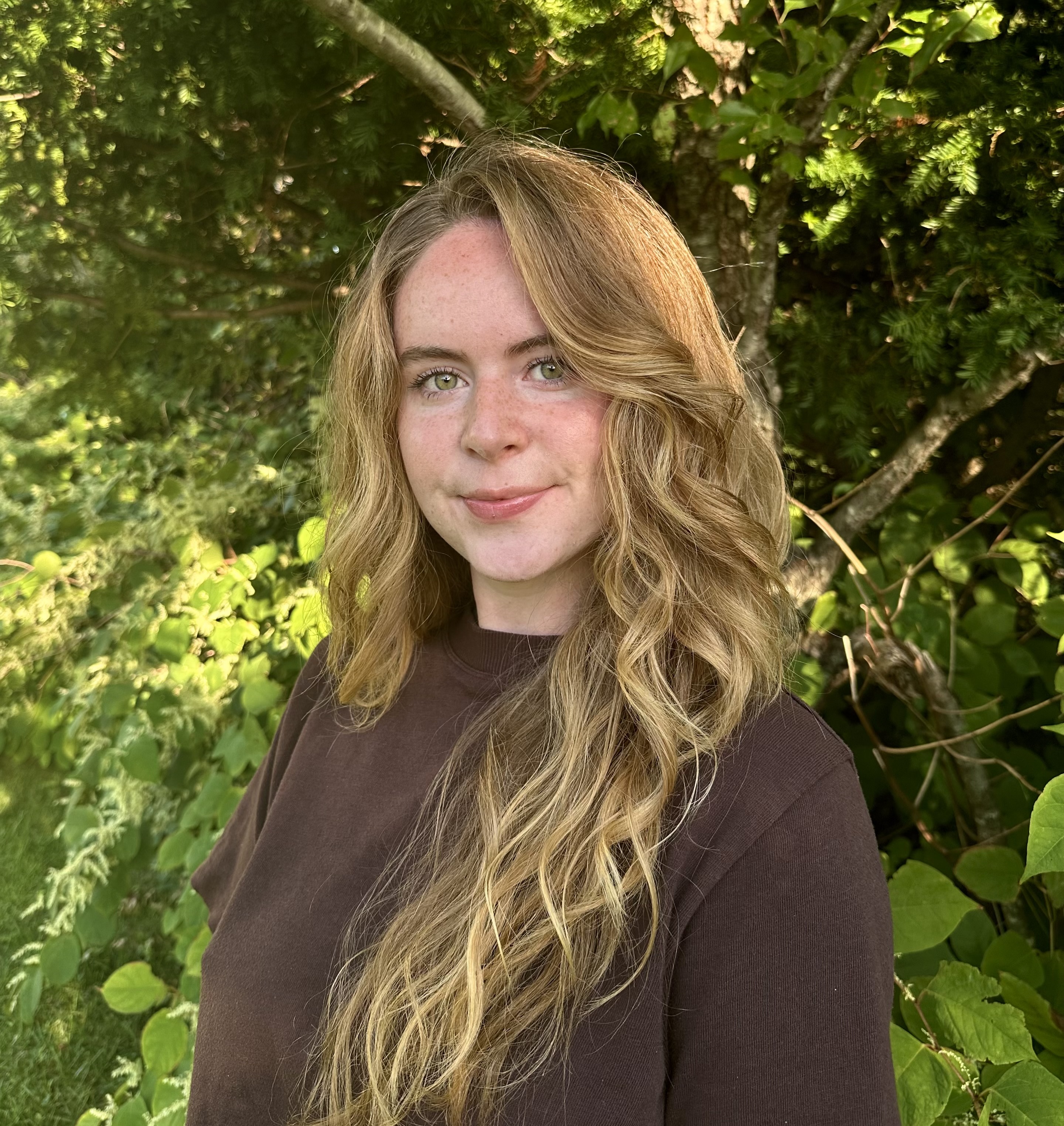 Nicole Curnan Headshot.jpeg