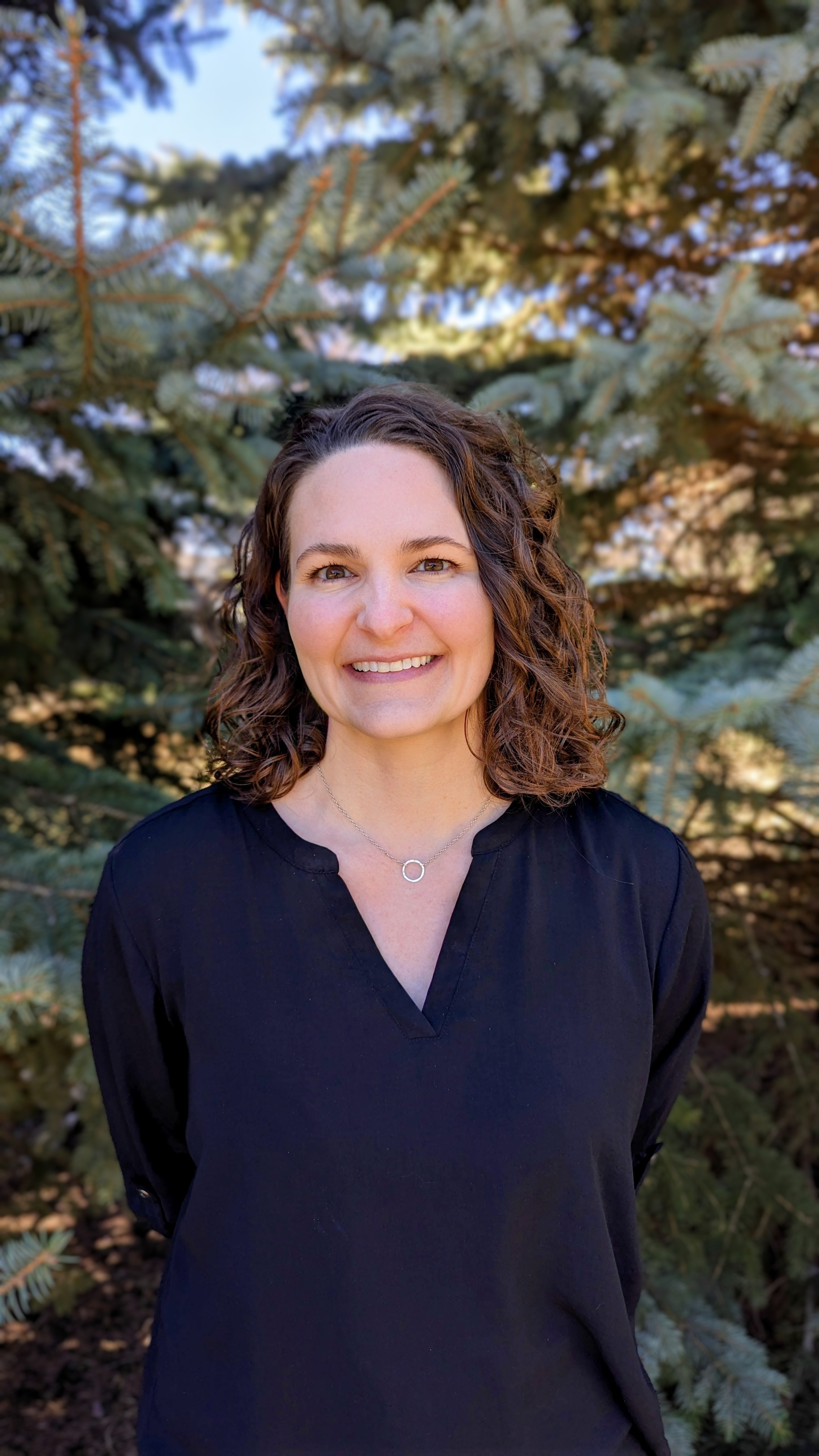 Holly Meier headshot.jpg