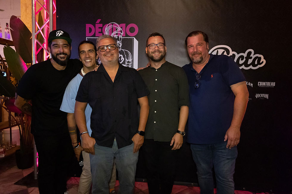 Socios de Facto, Coctelería, Bartender, Mixología