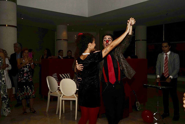 Columpio Colectivo, baile.