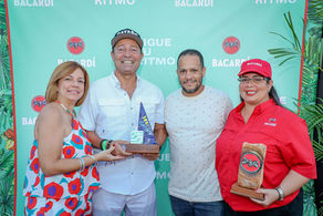 Artesanos reconocen apoyo de BACARDÍ y Municipio de Cataño