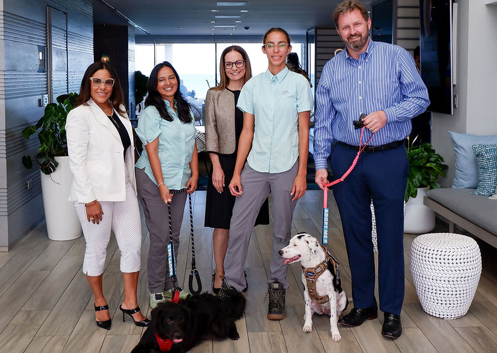 Forjan alianza para promover la adopción de animales rescatados