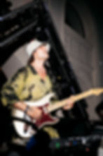 W presents musica