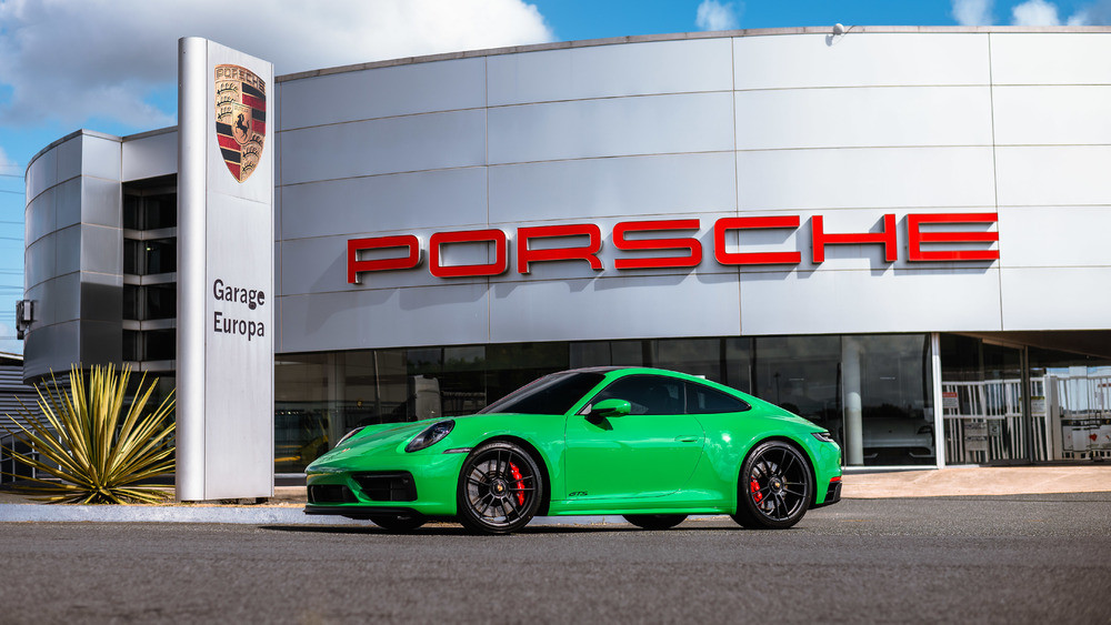 Los nuevos 911 Carrera GTS y Taycan GTS Porsche
