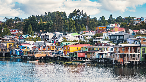 VERTICE-Imperdibles-Puerto-Varas_Chiloe-Castro.png