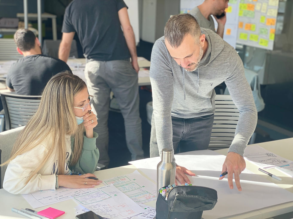 [מתכוננים למחר, אחרי שכל האדרנלין שצברנו בסדנה יתפוגג לו]