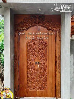 pintu bali tamu.jpeg