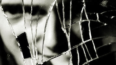 1041. Olhei no espelho