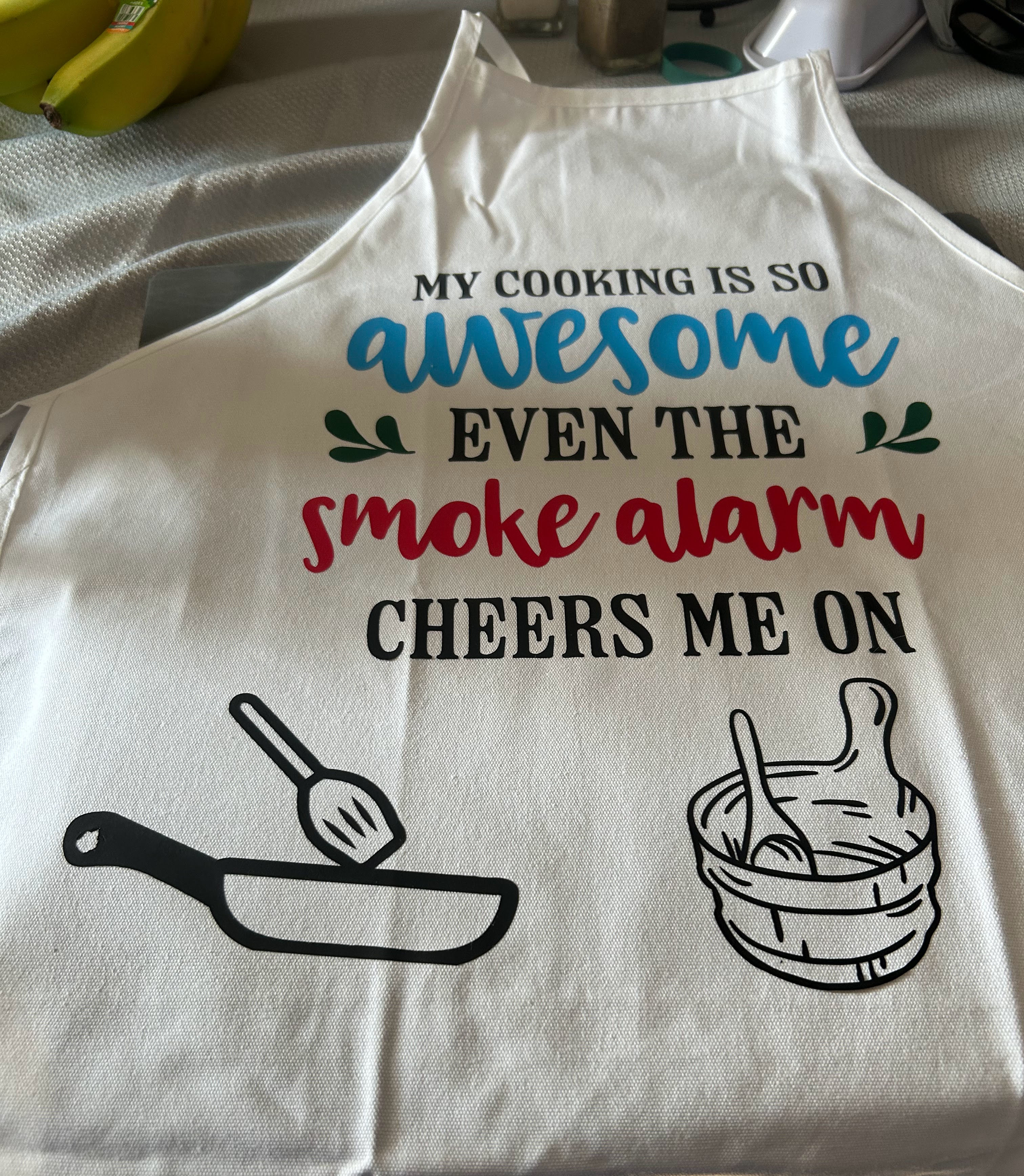 Adult white apron, my cooking is so awesome even the smoke alarm cheers me on