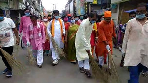 গান্ধিজয়ন্তীতে শহরে স্বচ্ছভারত অভিযান