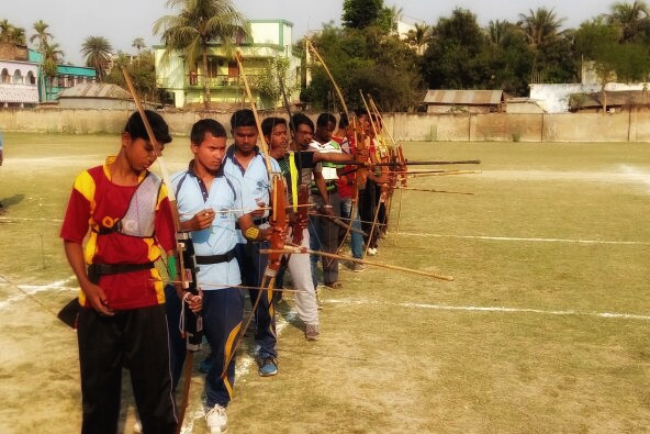 গাজোলে তিরন্দাজি প্রতিযোগিতা