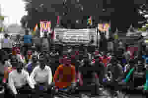 আফরাজুল খুনে ফোয়ারা মোড়ে মৌন প্রতিবাদ