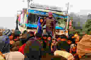 āĻĒāĻĨ āĻĻā§āϰā§āĻāĻāύāĻž āĻāĻžāϞāĻŋā§āĻžāĻāĻā§, āĻĒā§āϞāĻŋāĻļ-āĻā§āϰāĻžāĻŽāĻŦāĻžāϏ⧠āϏāĻāĻāϰā§āώ