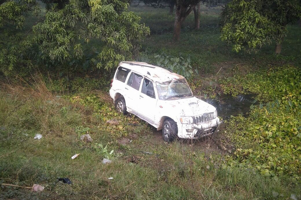 পথ দুর্ঘটনা কালিয়াচকে, পুলিশ-গ্রামবাসী সংঘর্ষ