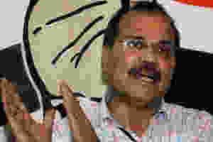 গুলবাহারদের পাশে থেকে লড়ার প্রতিশ্রুতি অধীরের