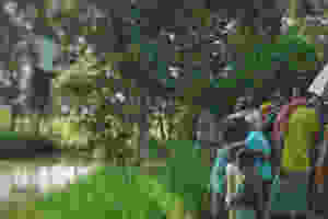 āĻāĻāĻ āĻĻā§āĻŋāϤ⧠āĻā§āϞāύā§āϤ āĻĻā§āĻāϰ āĻ āĻŦāĻāĻĻāĻŋāϰ āĻĻā§āĻš