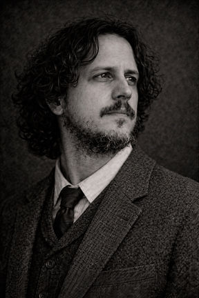 Além das Bolhas: O Fenômeno "Verde Louro" e o Resgate da Alma Brasileira