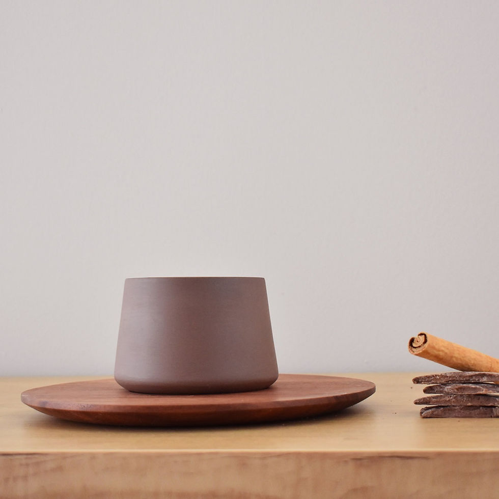 Miniatura: Brown Ceramic Espresso Cups Set w/ Tzalam Wooden Plates.