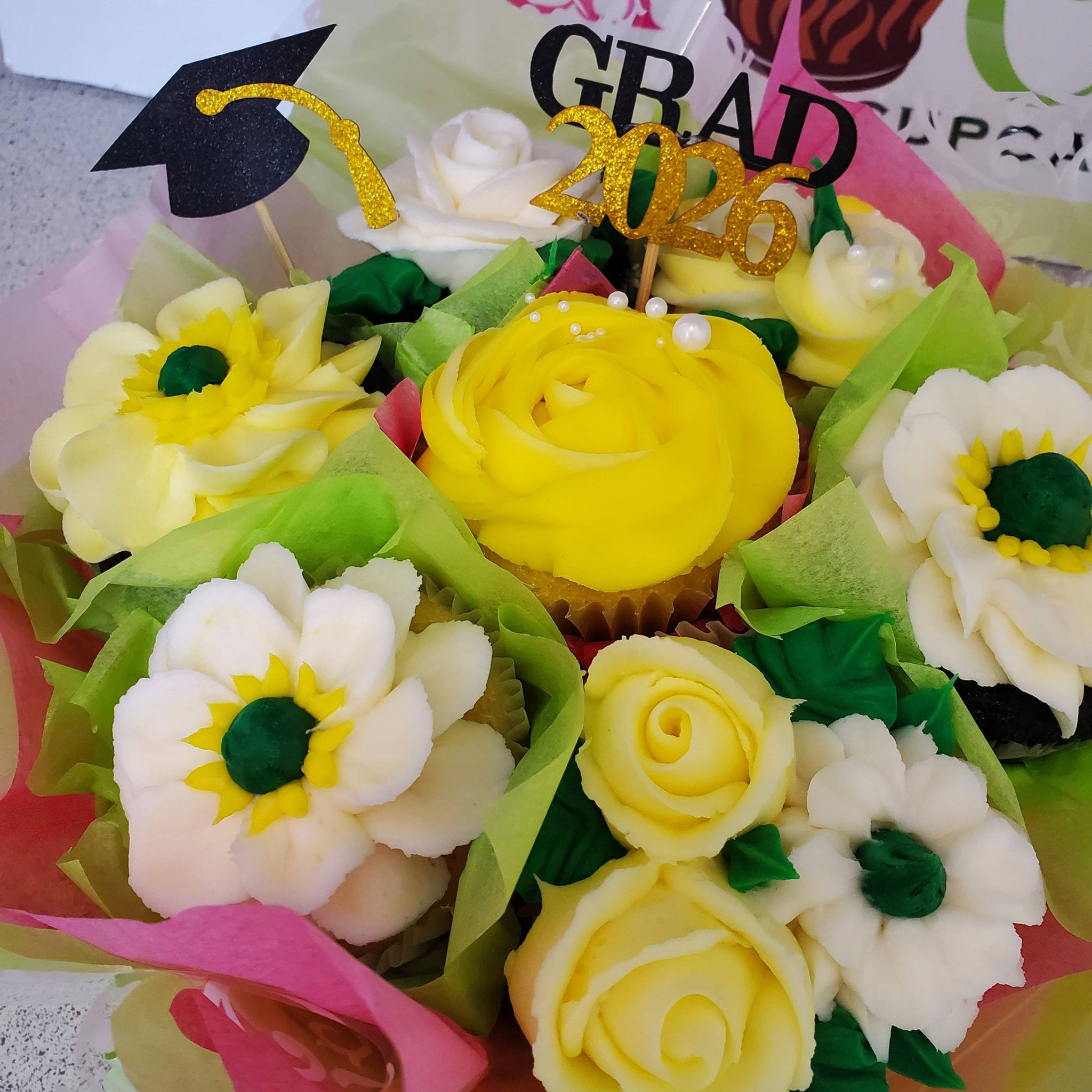 Deluxe Graduation Bouquet