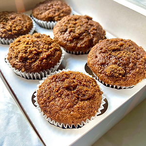 Cinnamon Crumb Banana Muffins