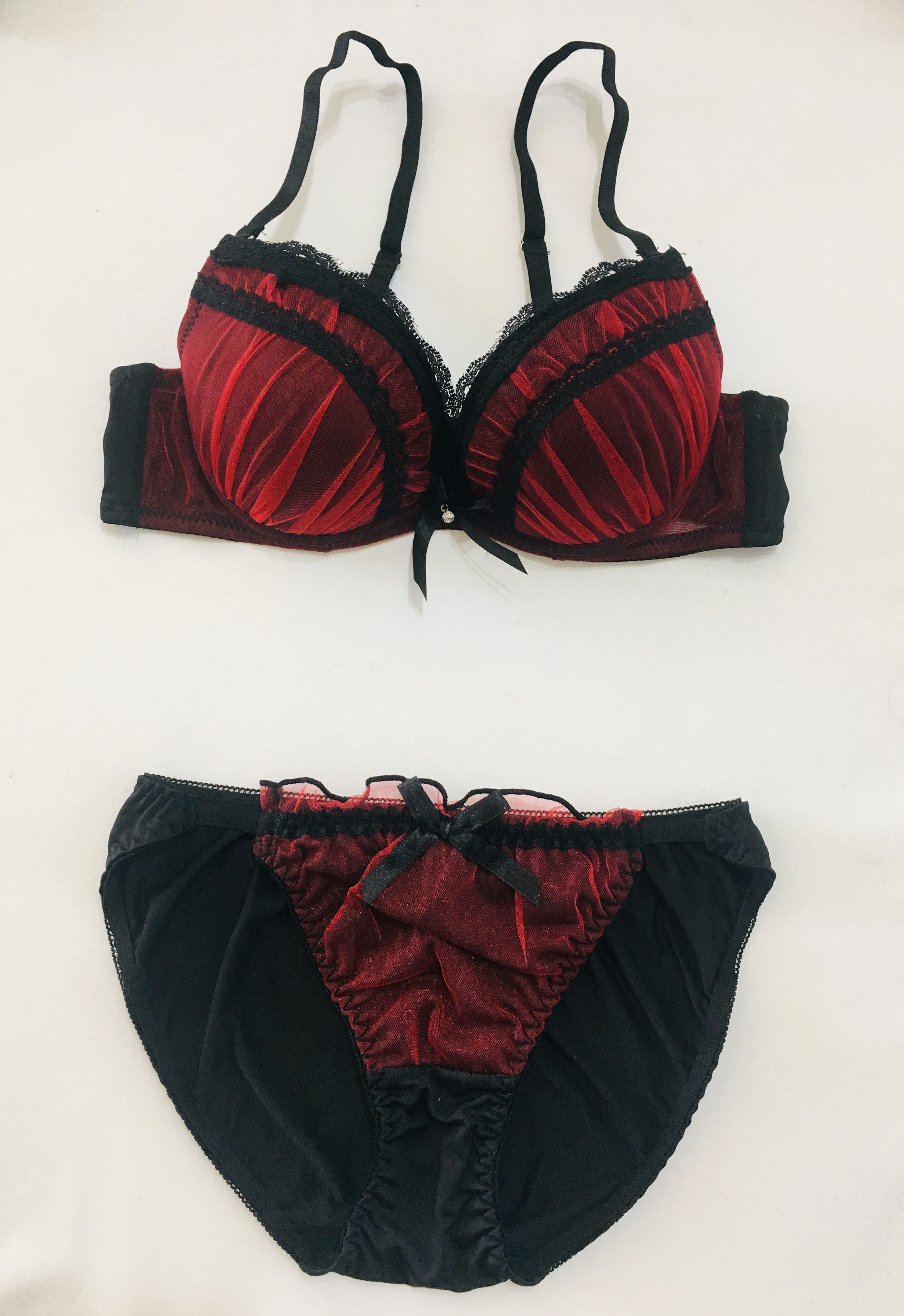 Lame fabric bra and shorts