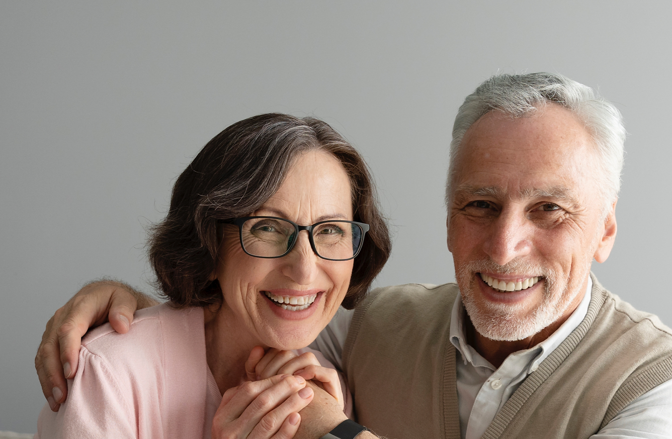 HappyCouple (1).webp